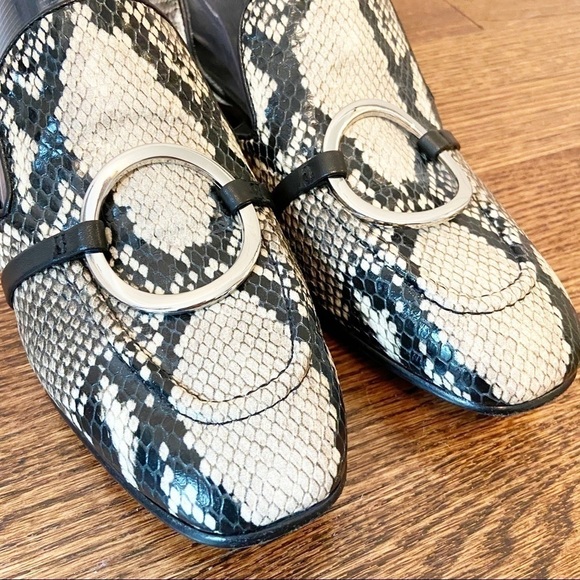 Sigerson Morrison | Ianthe Snake-Print Loafers Size 38.5/8US - Picture 5 of 13